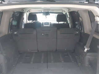 Nissan Pathfinder foto 6