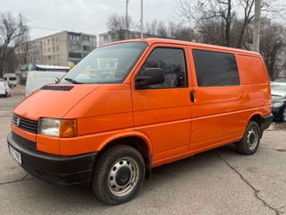 Volkswagen Transporter foto 2