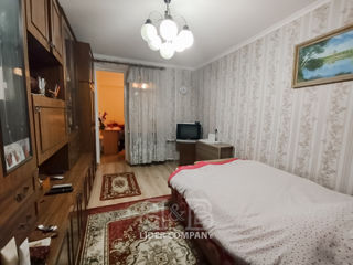 Apartament cu 2 camere, 44 m², Buiucani, Chișinău foto 3