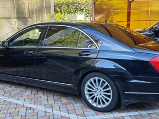 Mercedes S-Class foto 2