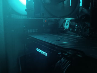 Vând PC gaming foto 4