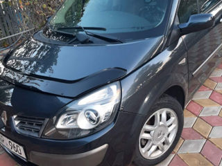 Renault Scenic foto 2