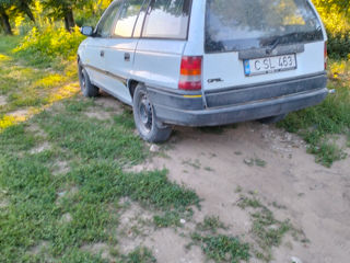 Opel Astra foto 4