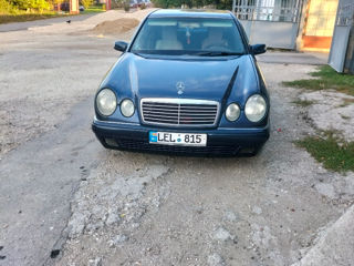 Mercedes E-Class