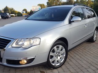 Volkswagen Passat foto 2