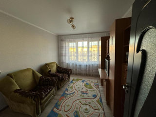 Apartament cu 2 camere, 48 m², Botanica, Chișinău foto 5