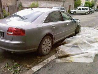 Audi A8 foto 2