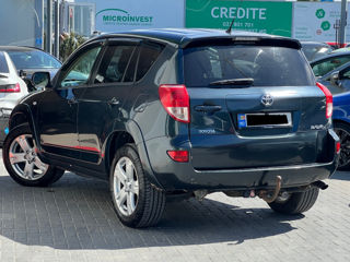 Toyota Rav 4 foto 3