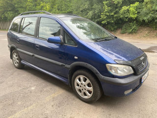 Opel Zafira foto 6