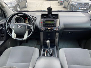 Toyota Land Cruiser Prado foto 14