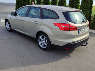 Ford Focus foto 8