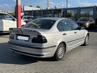 BMW 3 Series foto 4