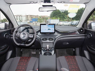 Byd E2 foto 12