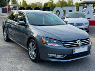 Volkswagen Passat foto 3