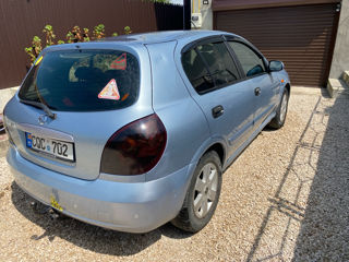 Nissan Almera foto 3