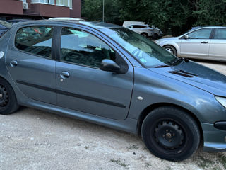 Peugeot 206 foto 2