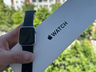 Продам Apple Watch SE 2023 40 mm