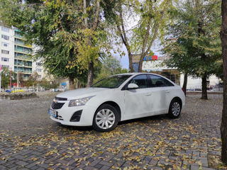 Chevrolet Cruze foto 2