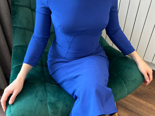 Vând rochii italiene brand Elisabetta Franchi foto 4
