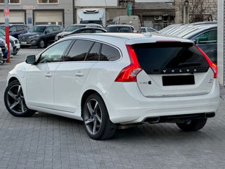 Volvo V60 foto 5