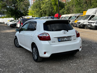 Toyota Auris foto 4