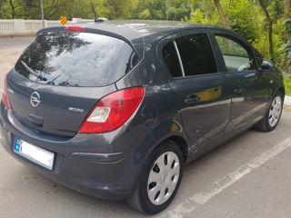 Opel Corsa foto 4