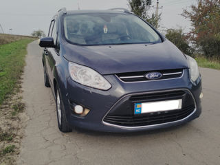 Ford Grand C-MAX foto 1