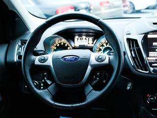 Ford Escape foto 1