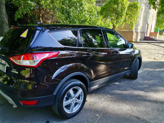 Ford Escape foto 7