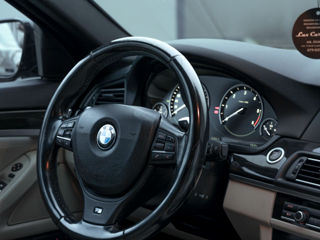 BMW 5 Series foto 18