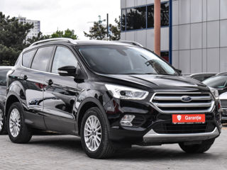 Ford Kuga foto 1