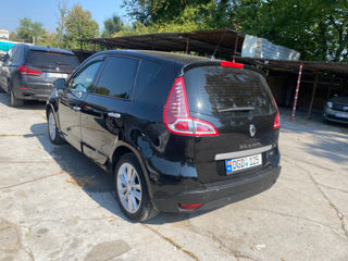 Renault Scenic foto 3