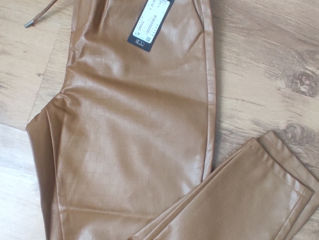 Pantaloni Vero Moda noi