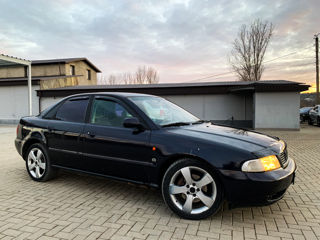 Audi A4 foto 3