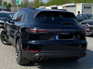 Porsche Cayenne foto 3