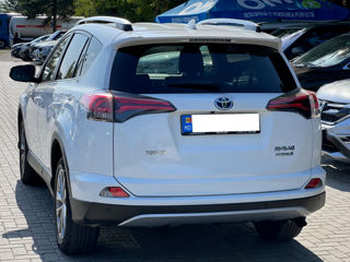 Toyota Rav 4 foto 5