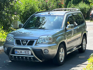 Nissan X-Trail foto 3