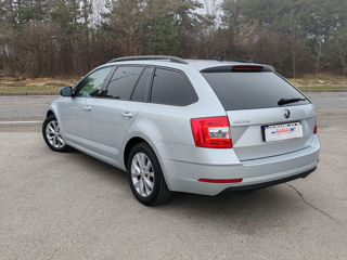 Skoda Octavia foto 5