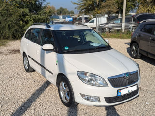 Skoda Fabia foto 2