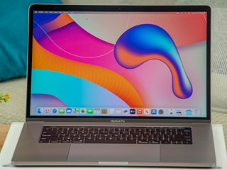 Macbook Pro 15 2019/ Core I7 9750H/ 16Gb Ram/ Radeon Pro 555X/ 500Gb SSD/ 15.4" Retina/ 19Cycles!!