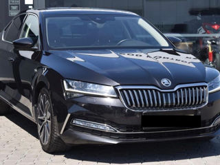 Skoda Superb foto 3