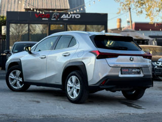 Lexus UX foto 5