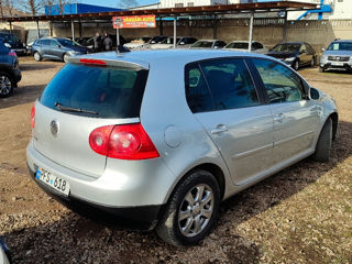 Volkswagen Golf foto 4