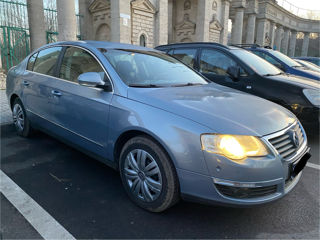 Volkswagen Passat foto 3