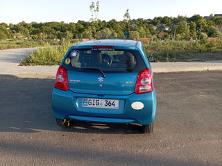 Suzuki Alto foto 4