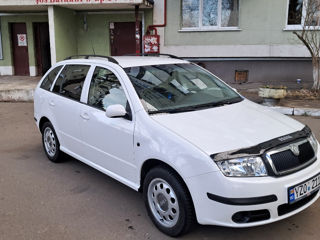 Skoda Fabia foto 3