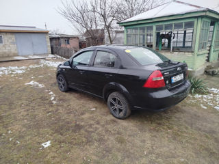 Chevrolet Aveo foto 6