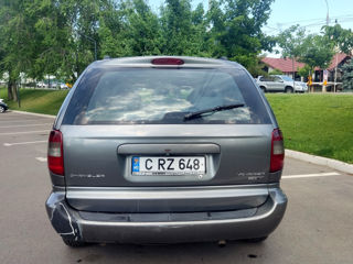 Chrysler Voyager foto 7