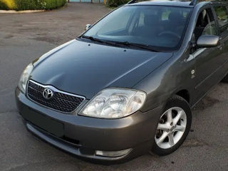 Toyota Corolla foto 4