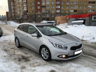 KIA Ceed foto 1